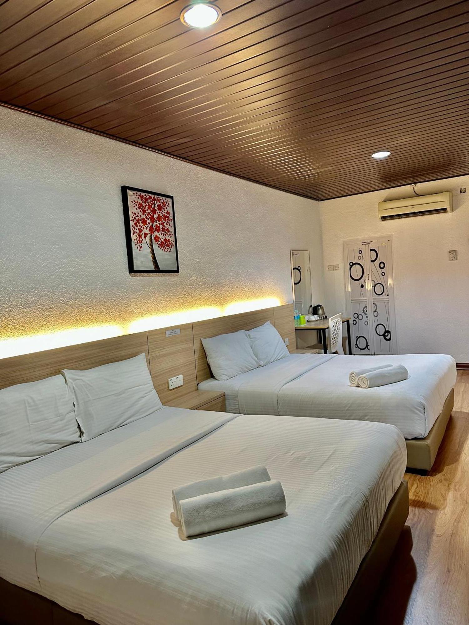 Kangar Hotel Sdn Bhd Zewnętrze zdjęcie